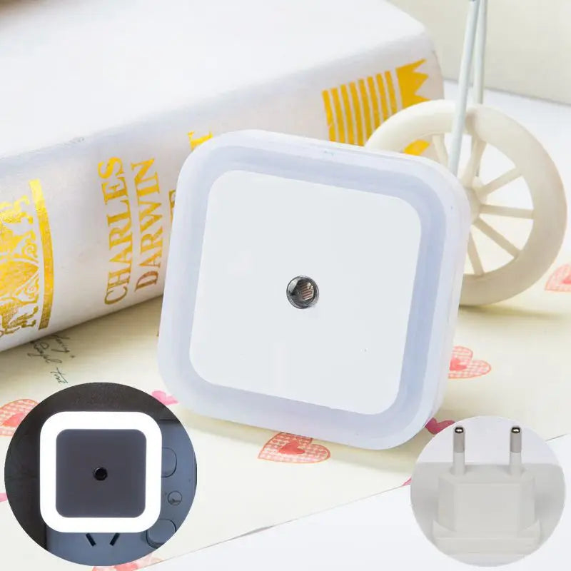 Luce Notturna LED Wireless con Sensore – Spina EU/US per Camera dei Bambini