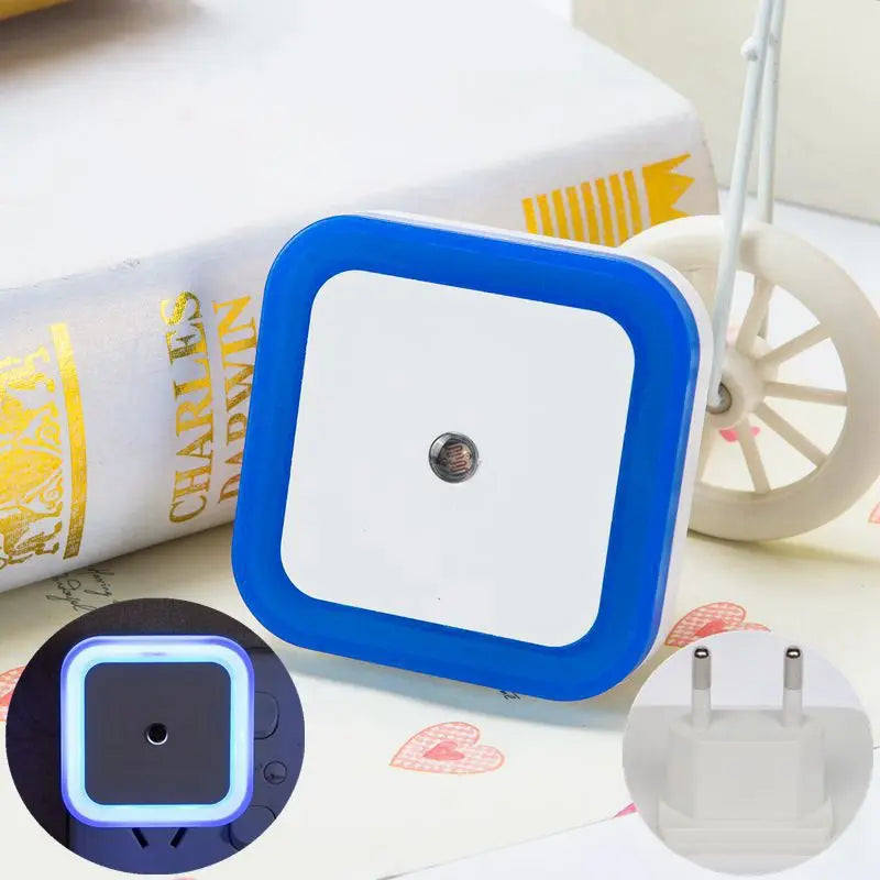Luce Notturna LED Wireless con Sensore – Spina EU/US per Camera dei Bambini
